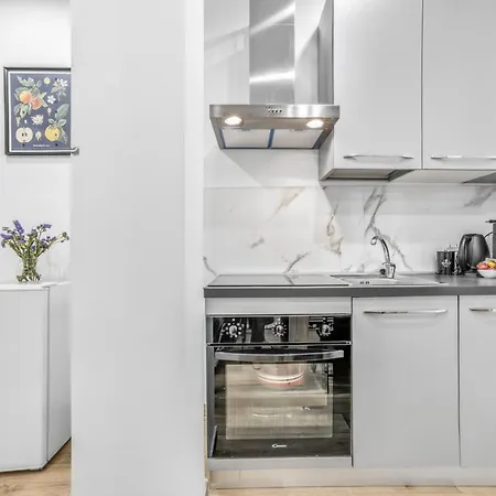 Cozy Nomentano&bologna - Vicino A Metro E Luiss Appartement