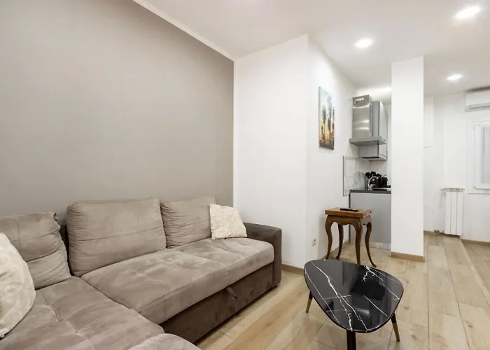 Cozy Nomentano&bologna - Vicino A Metro E Universita Luiss Апартаменты *